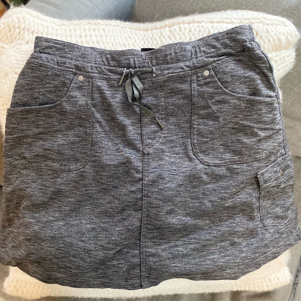 Kuhl skort.